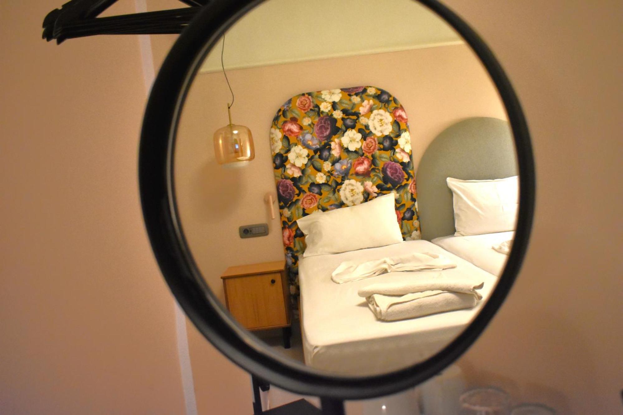 Asteria Hotel 2*